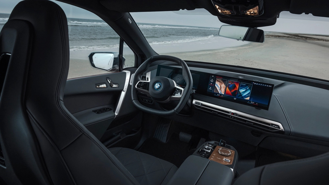 BMW iX M60 electric